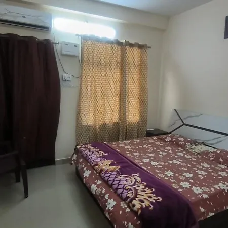 Vaidehikunj Homestay Ayodhya Exterior photo
