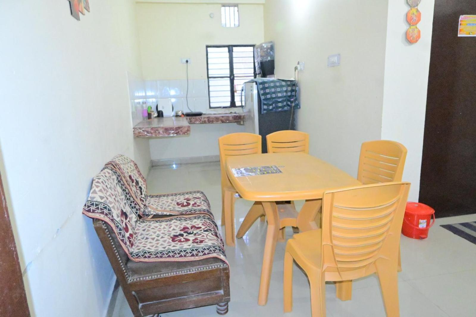 Homestay Vaidehikunj Ayodhya